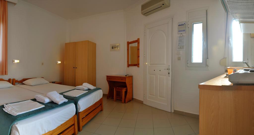 Hotel Adonis à Kallithea  Chambre photo